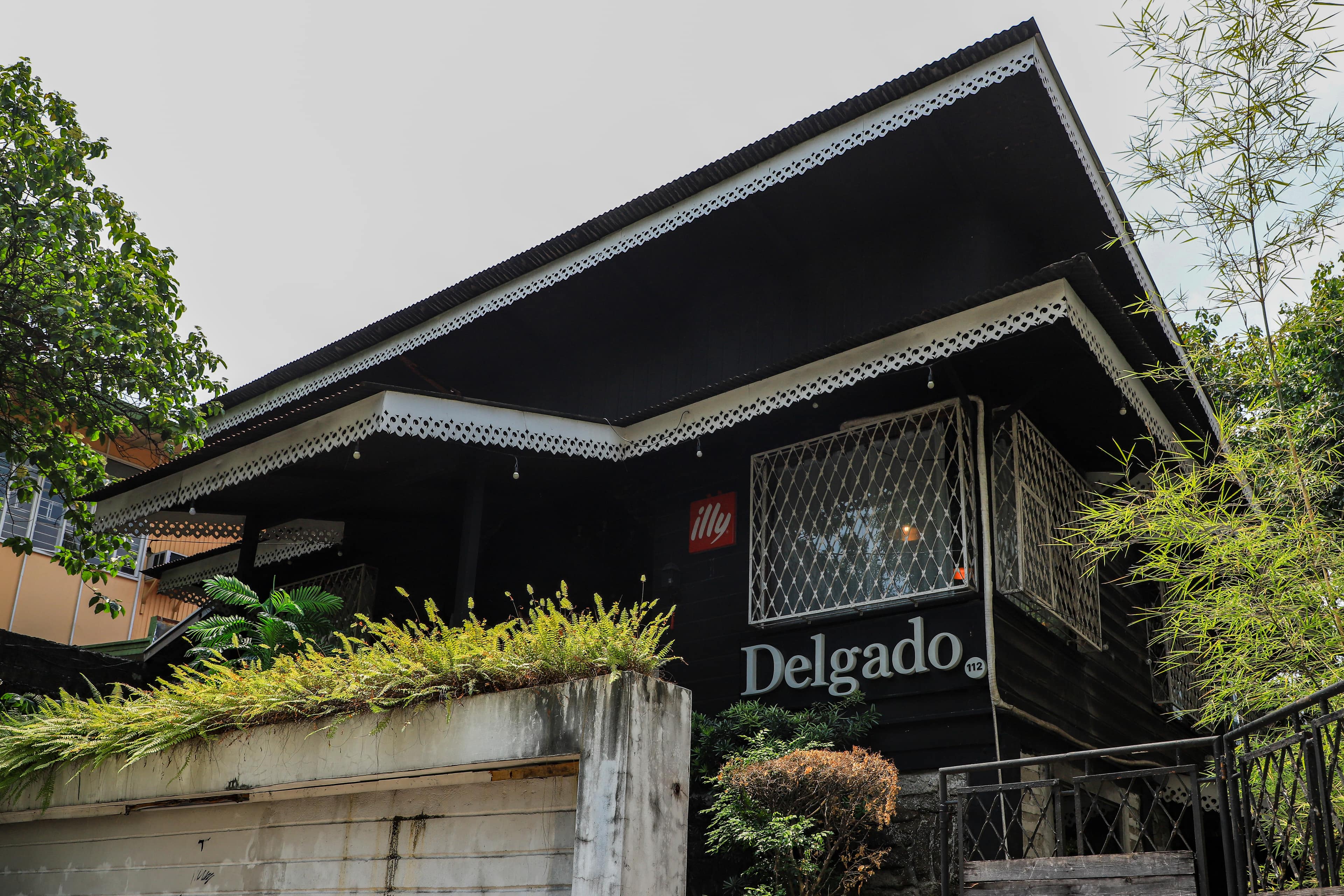 Photo of Delgado 112