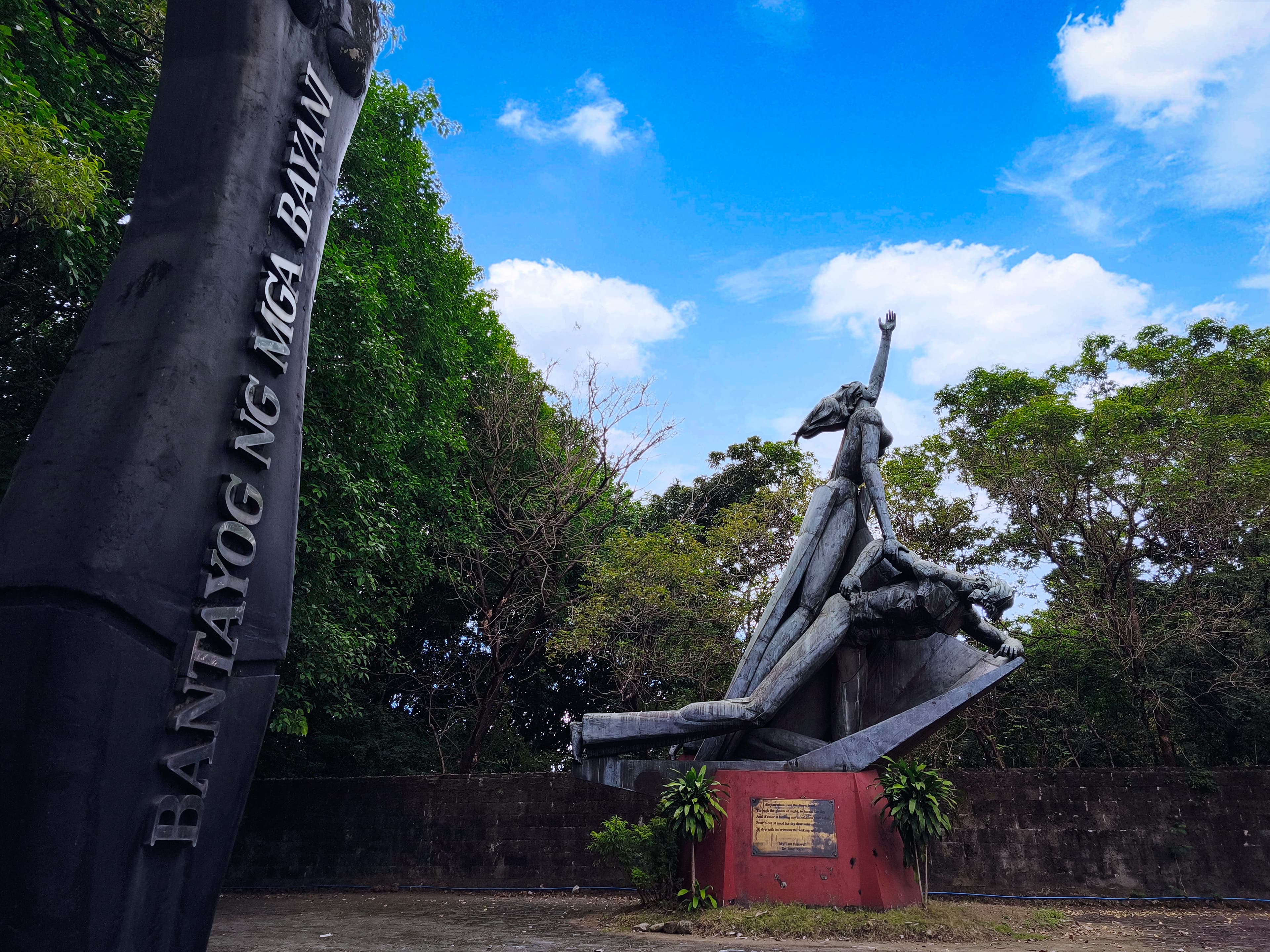 Bantayog Ng Mga Bayani - Media 1