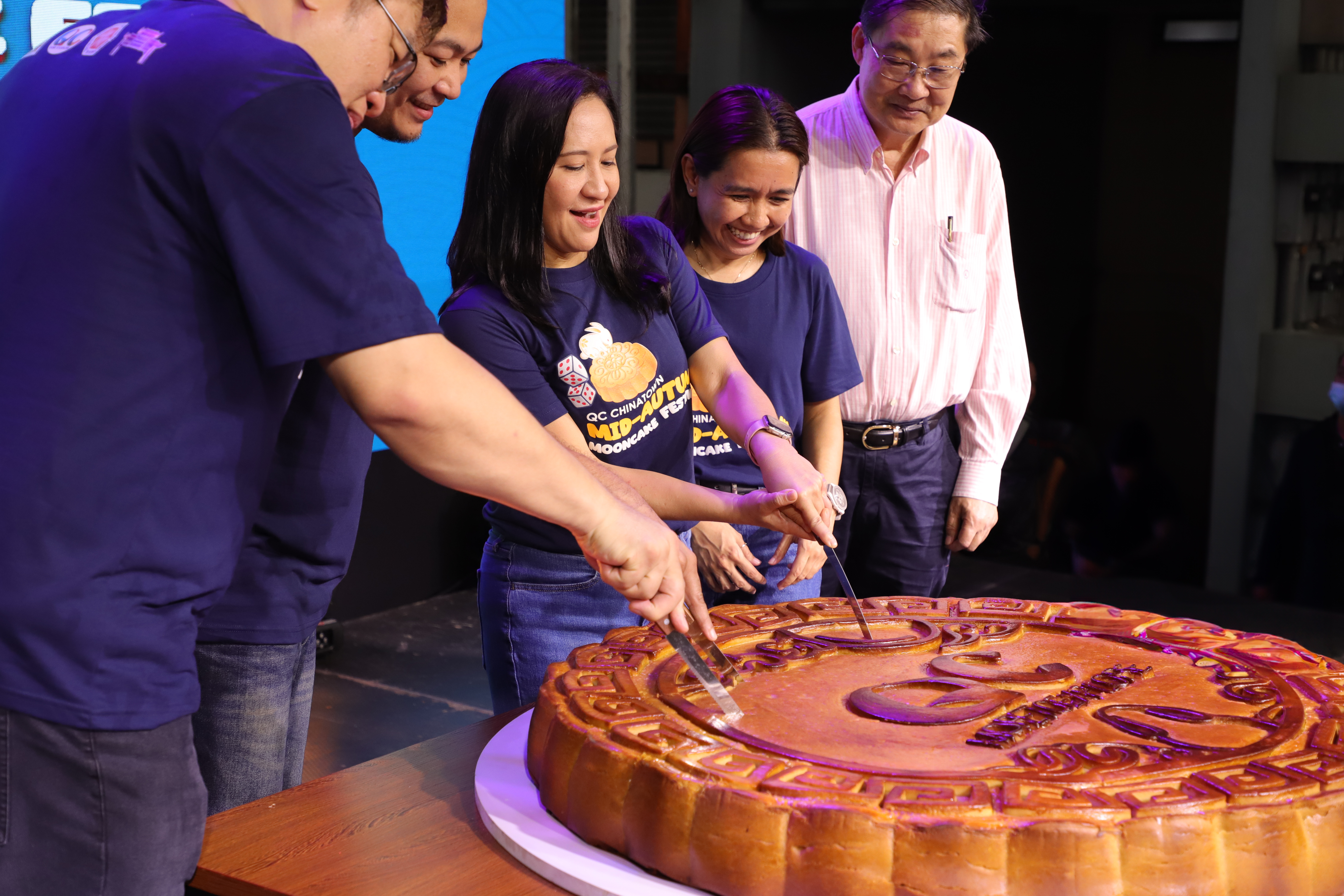 QC Chinatown Mid-Autumn Mooncake Festival